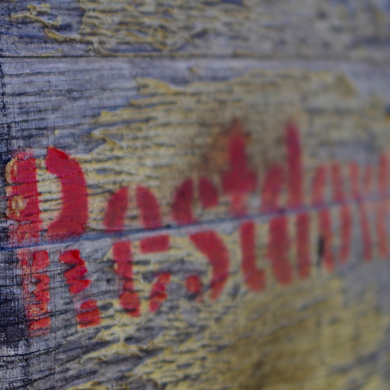 Restdown Wine Barrel SQ